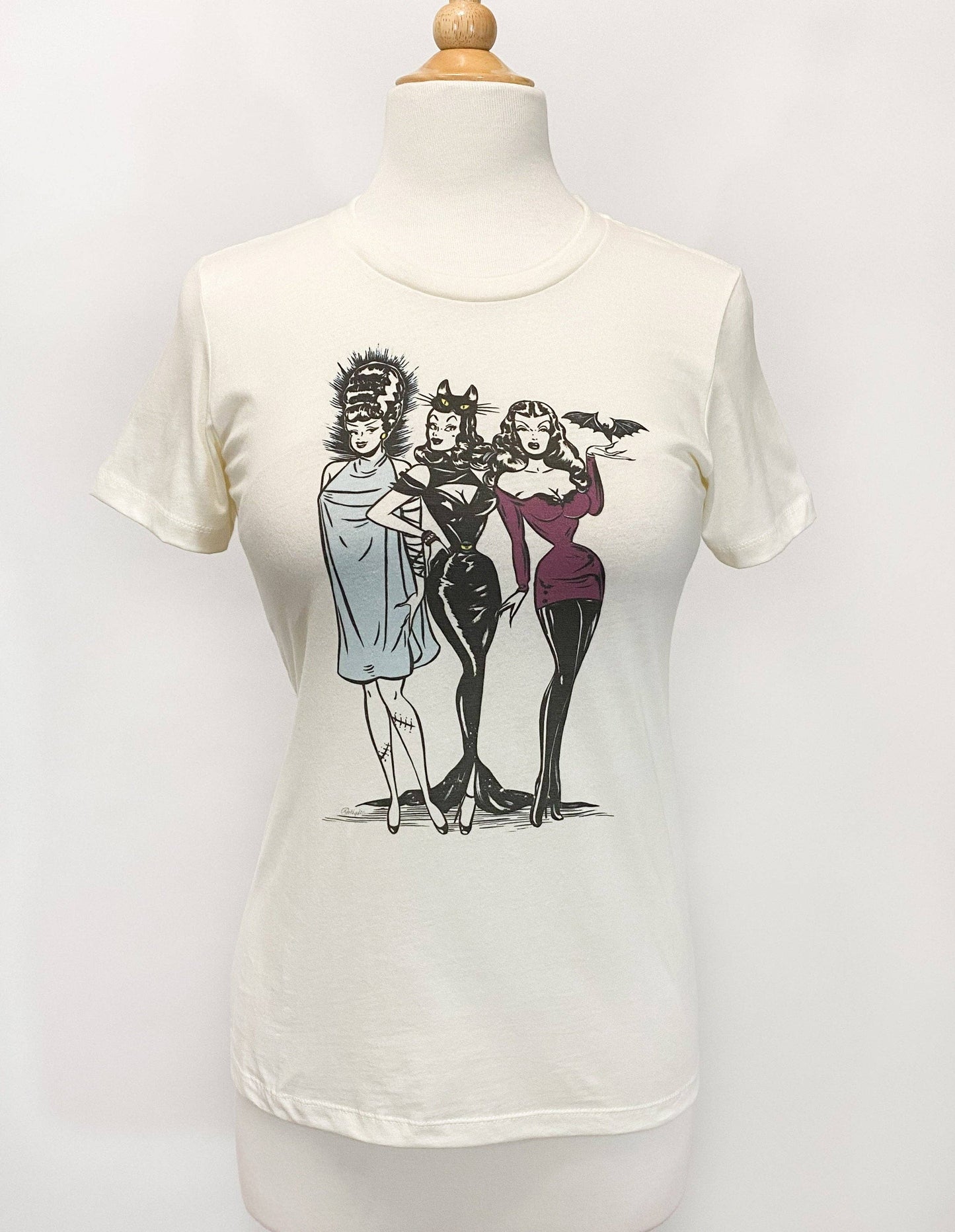 The Ladies Who Lunch Fitted Tee in Ivory