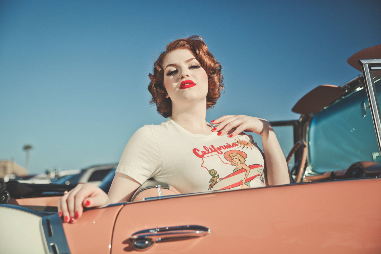 California Girl Fitted T-Shirt in Ivory